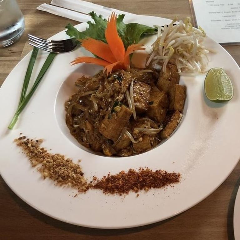 Authentic Thai Flavors and Favorites